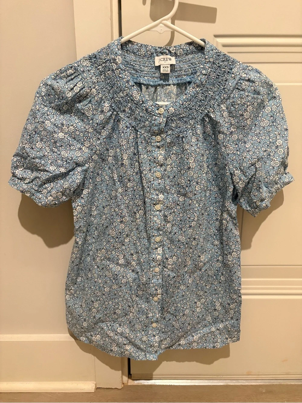 J. Crew Light Blue Floral Button-Front Puff Sleeve Top